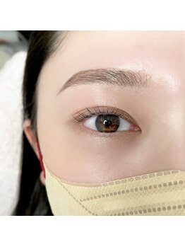 イルム ビューティー アンド ライフ(iLM beauty and life)/まつげパーマ｜アイブロウ