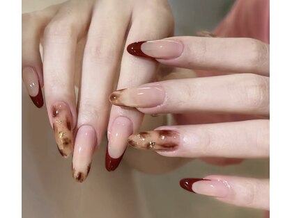 ビンネイル(Bin nail)の写真