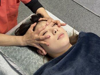 八女整体院の写真/おすすめメニュー【小顔矯正】左右差/エラ/二重あご/ほうれい線/たるみ改善に◎左右の整った自然な小顔へ♪