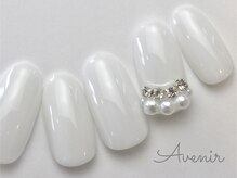 アヴィニール 表参道(Avenir)