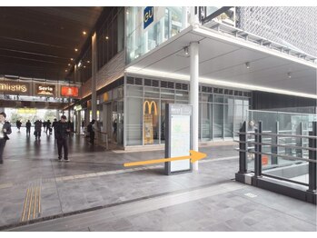 セリーヌ 国分寺店(seline)/お店までの道案内　1 改札を左に