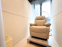 モイストアイズ 梅田店(moist eyes)の雰囲気（シンプルで半個室サロン♪1対1の丁寧接客。）