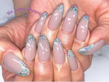 アン ジョーヌドラゴ/【ロングネイル】フレンチネイル