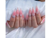 マルチューネイル 池袋(MARUCHU NAIL)/チークネイル＋パーツ2個