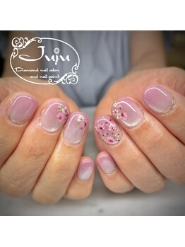 ジュジュ(Juju)/押し花ネイル