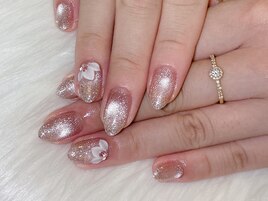 ピンクマグネット×お花ネイル
