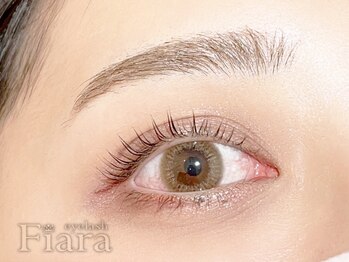 フィアラ 京都二条店(Fiara)/パリジェンヌ