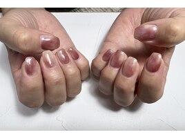 ピンクブラウン