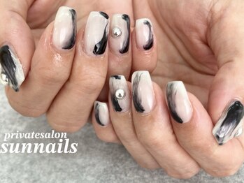 サンネイルズ(sun nails)/ニュアンスネイル