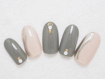 シックネイル(CHIC nail)/くすみカラー×ミラーアート