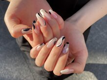 ア―ジュポシェフリル 天神西通り店(age poche Frill)/オーロラ変形フレンチ