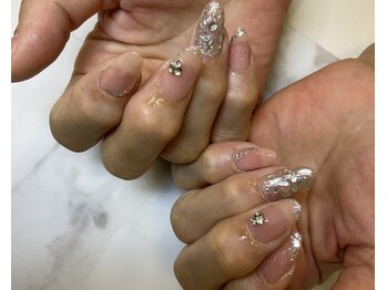 ネイルキューブ イオンスタイル 広島府中