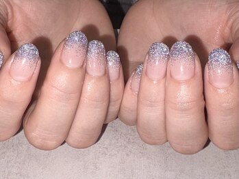 パープルの爪屋/ギラギラ♪フラッシュでグラデ♪