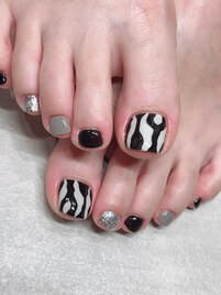 お洒落さんのモノトーンデザイン