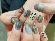 カーティシーネイルズ(curtisii NAILS)/