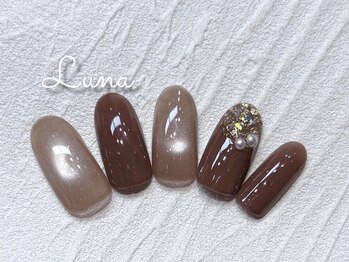 ネイルアンドまつ毛エクステ ルーナ イオンモール東久留米店/オータムボード 7800円