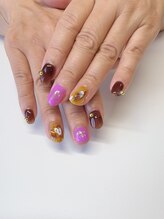 サロンドリスブラン(Salon du lys blanc)/brown nail