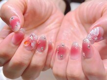 ネイルサロン リン(Lin)/チークマグネットネイル　蝶々
