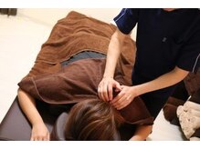 美健こころ整体院/施術風景