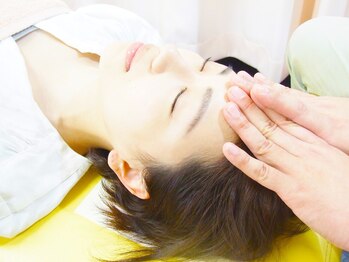 やわらカイロプラクティック新宿院/ヘッドマッサージもいいけど