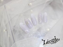 白グラ×雪の結晶ネイル