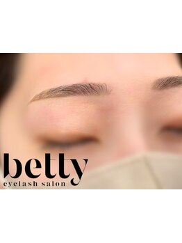 アイブロウメニューがあるサロン