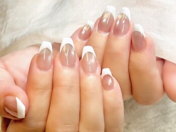 ザ ネイル パーラー 博多駅(The Nail Parlor)の写真/【パラジェル取扱サロン】上品な大人デザインネイルに♪個室空間でワンランク上の技術をご提供いたします。