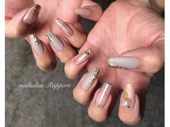 くすみカラーネイル