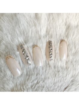 フレイズラピス(FRASE Lapis)/ラメフレンチ×ストーン