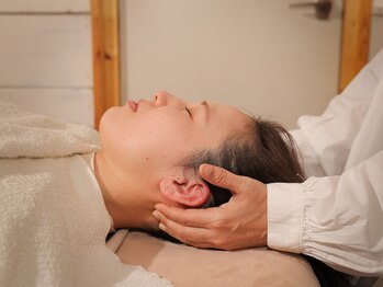 リンパストレッチサロンモエモエ (moemoe)/コアフローヘッド～後頭部