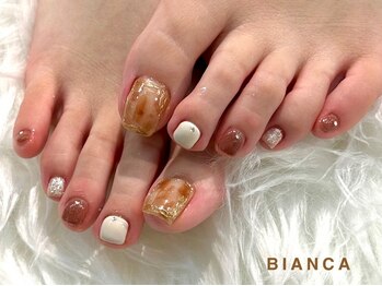 ビアンカ 浦和西口店(Bianca)の写真/理想のネイルが見つかる☆【サンプル豊富な定額コース¥7500~】2025年トレンドをMIXしたデザインが人気