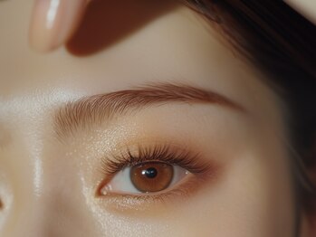 クリスタル(CRYSTAL)の写真/お顔の印象を左右する眉。骨格に合わせた美眉スタイリングで目元美人に♪理想の眉に導きます◎
