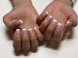 王道フレンチネイル