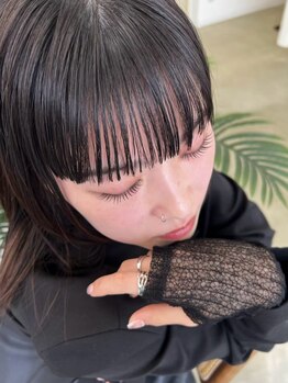 アイズリル(i's lilou.)の写真/初めてでも安心できるLEDエクステで理想の目元へ。似合わせ提案が得意なサロン☆