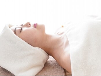 エル(ELLE)の写真/【毛穴汚れゴッソリ】【肌質改善】お肌の状態に合わせて施術します◎美肌を手に入れ憧れのお肌へ♪