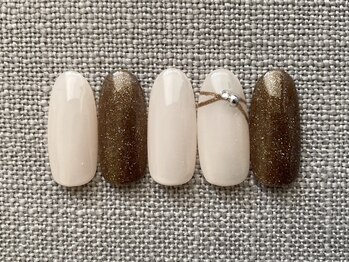 シンプル定額ネイル4800円