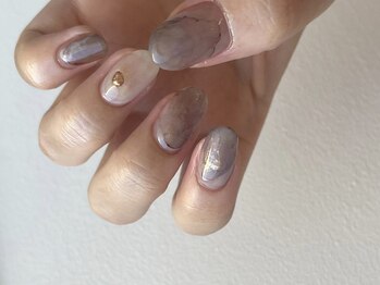 クルネ(QULNE)/くすみブルー/ホワイト