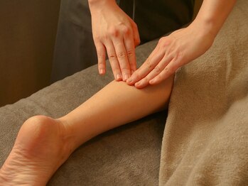 ヨモミー(yomo me!)/足のむくみを深部からリセット