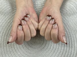 ボルドー斜めフレンチ