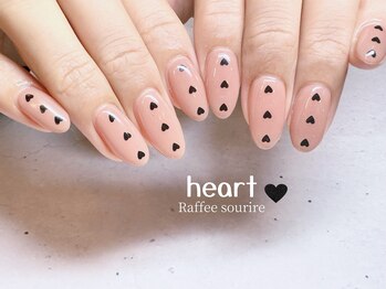 ラッフィ スリール(Raffee sourire)/ハートネイル