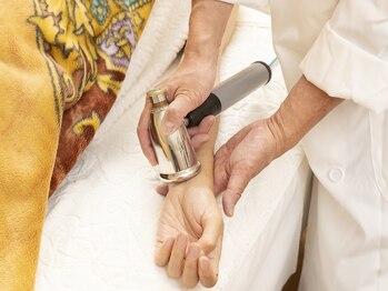 石橋接骨院/日常生活での手首のズレ多いです