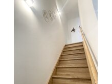 ミソ(Miso)の雰囲気（【店内】施術部屋は2階にございます。『津/ネイルサロン』）