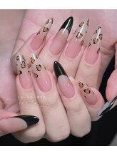 トゥートゥー(TOUTOU)/ヒョウ柄+黒フレンチ