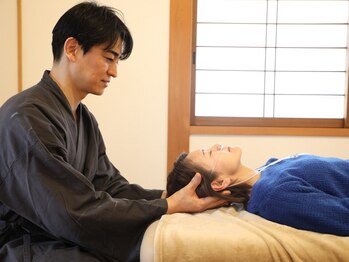 静岡神経整体院の写真/【小顔矯正《ヘッド・顔・首・肩・腕》60分初回￥1980】フェイスラインを引き上げスッキリ小顔に◎