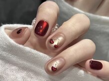 ボルドー×マグネットのネイル