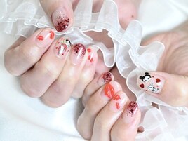 lip nail