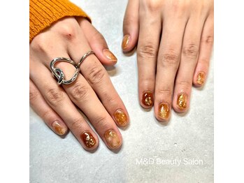 ニュアンス・金箔デザインネイル