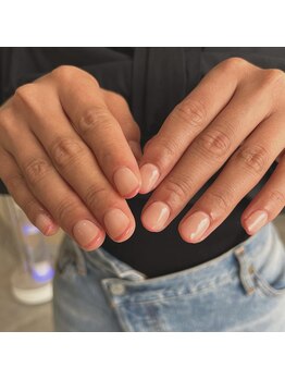 ロカネイルズ(roca nails)/pink french 