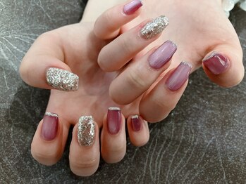 ウインド トータルビューティーサロン(WIND Total Beauty Salon)/マグネット×グリッター