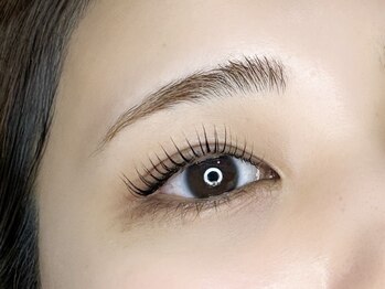 アネラ 盛岡店(ANELA)の写真/【パリジェンヌ¥6,000~/まつげパーマも◎】“上向きキープ力”に感動♪毎日がラクになる理想の目元へ!